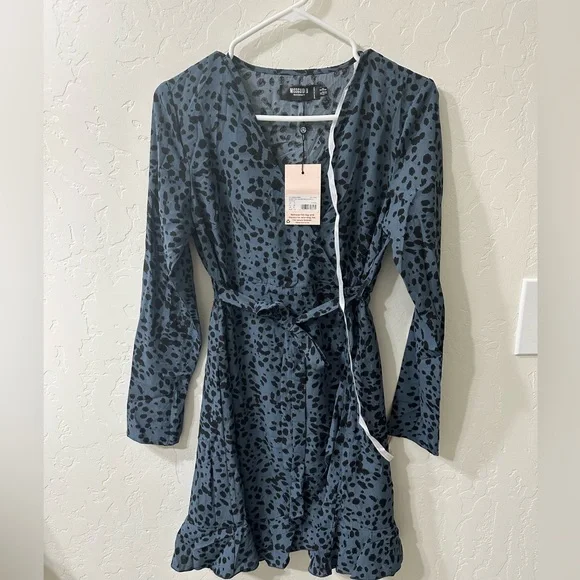 Missguided Dresses | Nwt Missguided Maternity Blue And Black Dress | Color: Black/Blue | Size: 6 | Jacqperk's Closet Missguided Dresses | Nwt Missguided Maternity Blue And Black Dress | Color: Black/Blue | Size: 6 | Jacqperk's Closet